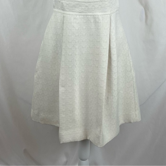 Heidi Weisel Cream Pleated Dress Size 10 - Picture 4 of 13